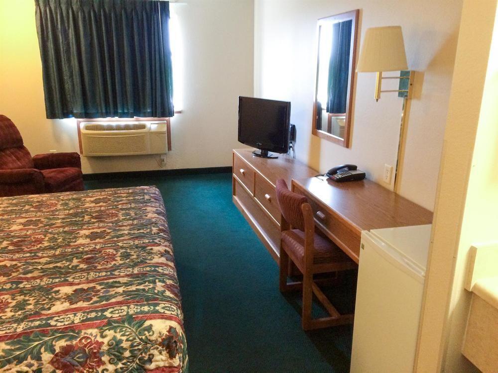 Motel 6-Percival, Ia Council Bluffs Exterior photo