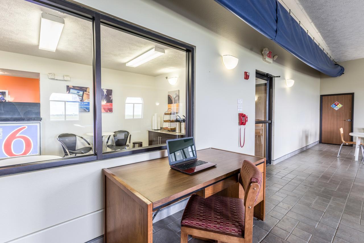 Motel 6-Percival, Ia Council Bluffs Exterior photo
